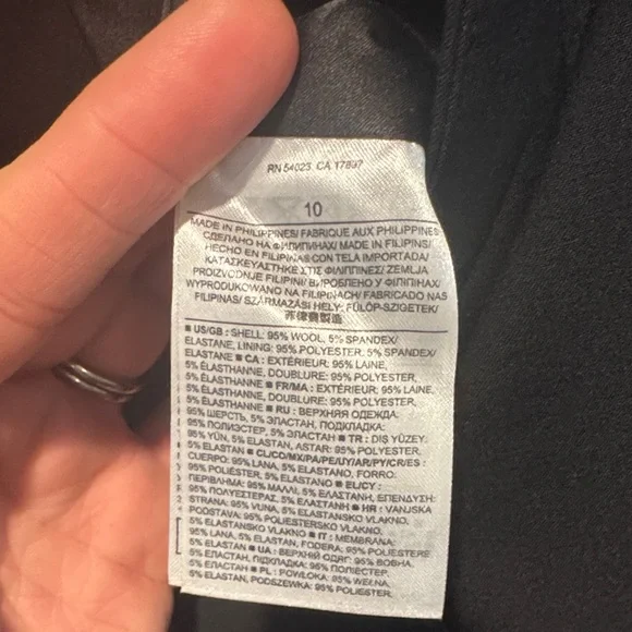 Banana Republic Classic Black Blazer size 10 - Picture 3 of 3